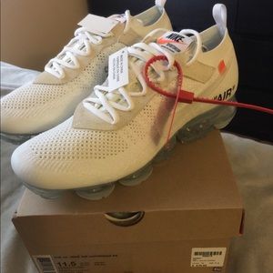 OFF WHITE VAPORMAX white size 11.5